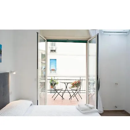 Casacapaldo 4* نابولي