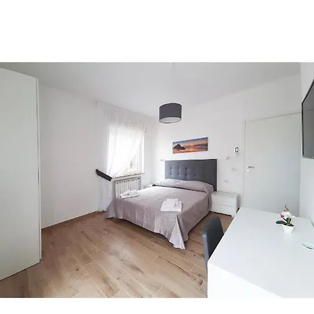 فندق مبيت وإفطار Casacapaldo نابولي