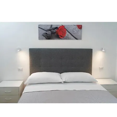 Casacapaldo Oda ve Kahvaltı 4*